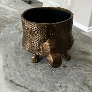 Turtle planter [Anthropologie]